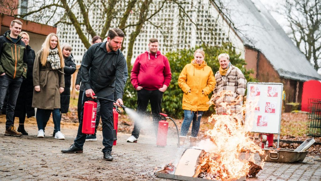 Brandschutzhelfer-Ausbildung von EMH